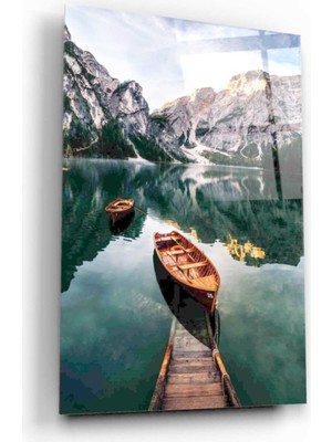 Kırmızı Ayı Manzara Cam Tablo