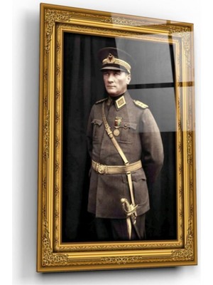 Kırmızı Ayı Atatürk Cam Tablo