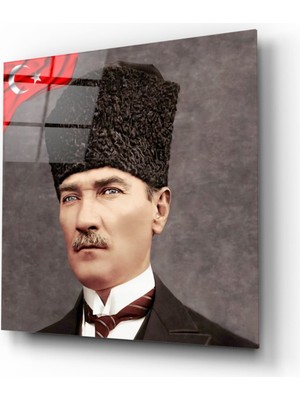 Kırmızı Ayı Atatürk Cam Tablo