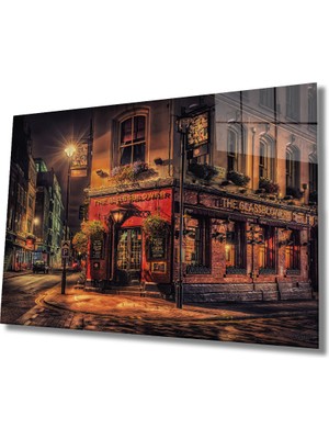 Kırmızı Ayı Sokak Cam Tablo