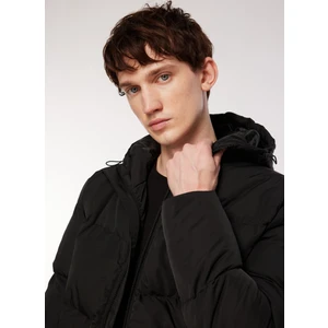 Siyah Erkek Mont E-Afrikas