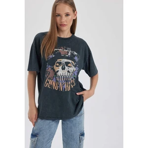 Coool Guns N' Roses Oversize Geniş Kalıp Bisiklet Yaka Kısa Kollu Yıkamalı Soluk Efektli Tişört B1908AX23HS