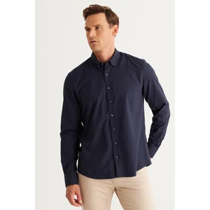 ALTINYILDIZ CLASSICS Erkek Lacivert Slim Fit Dar Kesim Düğmeli Yaka Pamuklu Gabardin Gömlek