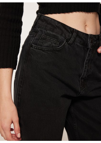Yüksek Bel Bol Paça Bol Kesim Siyah Kadın Denim Pantolon A3WL-PNT5 modelleri