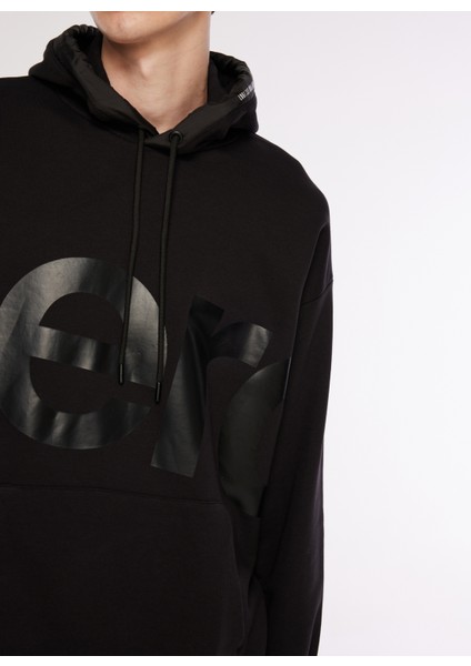 Kapüşon Yaka Baskılı Siyah Erkek Sweatshirt A3WM-SWT3 fırsatları