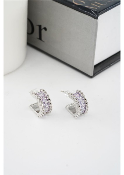 Kadın Vip Seri Baget Zirkon Taşlı Sedefli Minimal Model Çivili 2'li Set Küpe modelleri