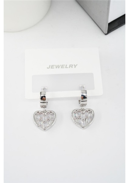 Kadın Vip Seri Baget Zirkon Taşlı Sallantılı Kalp Model Klipsli 2'li Set Küpe modelleri