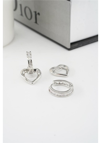 Kadın Vip Seri Baget Zirkon Taşlı Sallantılı Kalp Model Klipsli 2'li Set Küpe modelleri