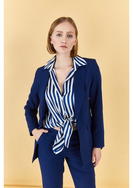 Düğme Detaylı Saks Pantolonlu Takım