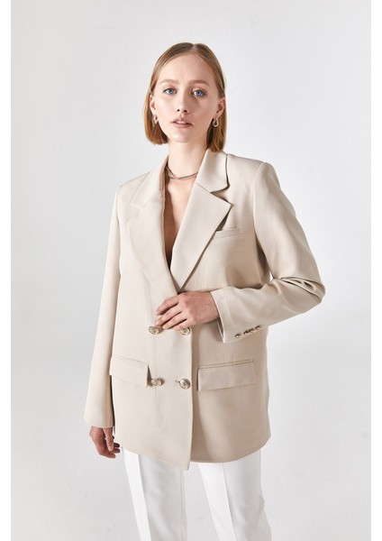 Jessica Oversize Metal Düğmeli Cep Detaylı Ceket Ekru fiyatları