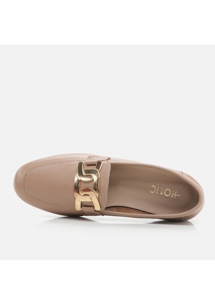 01AYH266800A330 Hakiki Deri Naturel Kadın Loafer