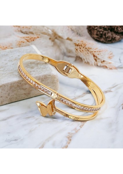 Zirkon Taşlı Kelebekli Çelik Kelepçe Bileklik - Vıp Serisi Gold Renk | Lüks Takı Modası modelleri
