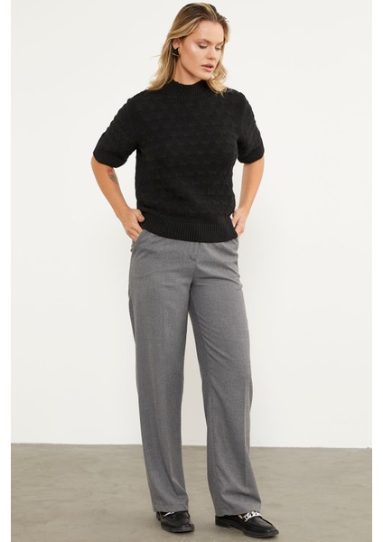 Fiyonk Desenli Kısa Kol Triko Süveter - Siyah fırsatları