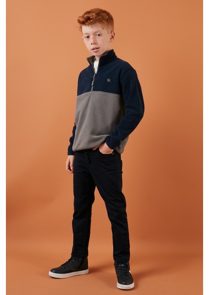 Yumuşak Dokulu Yarım Fermuarlı Renk Bloklu Dik Yaka Polar Unisex Çocuk Polar 5905004 modelleri