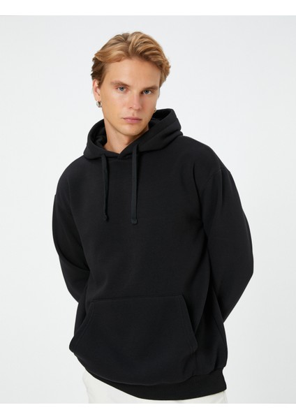 Kapşonlu Sweat Kanguru Cep Detaylı Uzun Kollu