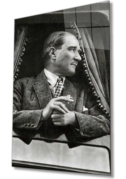 Atatürk Cam Tablo