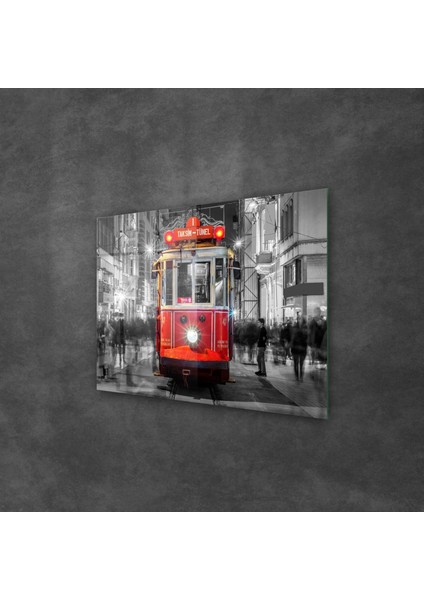 Cam Tablo Tramvay Beyoğlu Şehir Manzarası 70X100 cm fiyatları