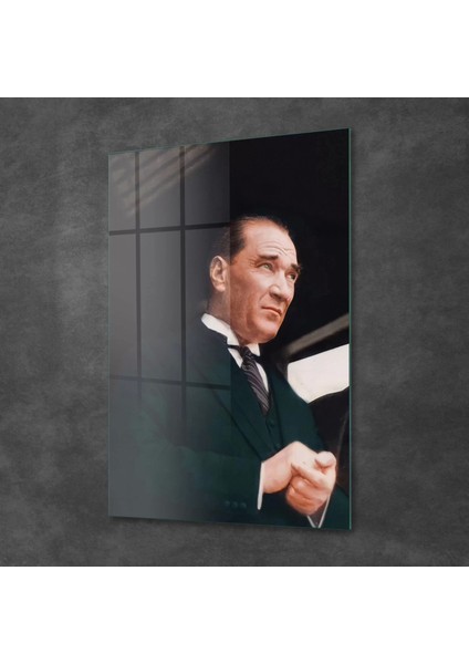 Cam Tablo Atatürk Takım Elbiseli 70X100 cm