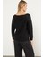 Kayık Yaka Motif Detaylı Triko Kazak - Siyah 5