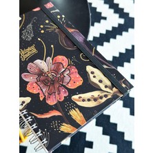 Victoria's Journals Spiralli Defter Sert Kapak 192 Sayfa 96 Yaprak 17X24 cm 90GR. Kareli