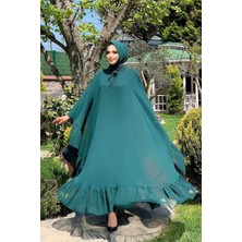 Bym Fashion Benekli Yaka Detay Şifon Pelerinli Elbise Takım 3643 Zümrüt