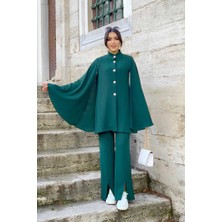 Bym Fashion Bym Pelerinli Düğme Detay Ceket ve Pantolon Takım 8354 Zümrüt