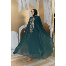 Bym Fashion Pul Payet İşlemeli Şifon Pelerinli Elbiseli Abiye Takım 3774 Zümrüt