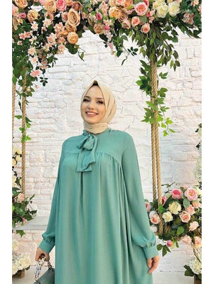 Bym Fashion Bym Yaka Detay Kuyruklu Kol Manşetli Şifon Tunik 2454 Mint