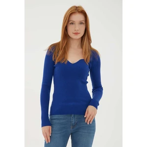 Fashion Friends Dekolteli Kesim V Yaka Slim Fit Bluz Bayan Bluz 23K0273K1