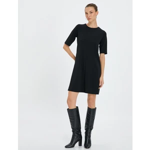 Mini Elbise Kısa Kollu Bisiklet Yaka