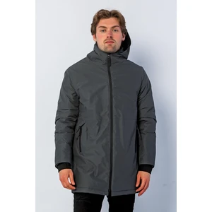 Erkek Regular Fit Kapüşonlu Fermuarlı Çok Cepli Kışlık Klasik Mont