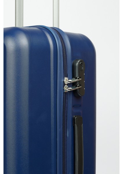 Lacivert Büyük Boy Valiz fırsatları