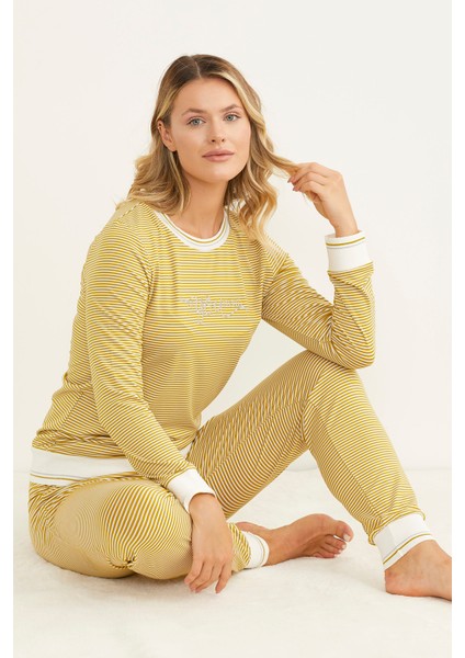 Çizgili Sıfır Yaka Pijama Takım - Hardal