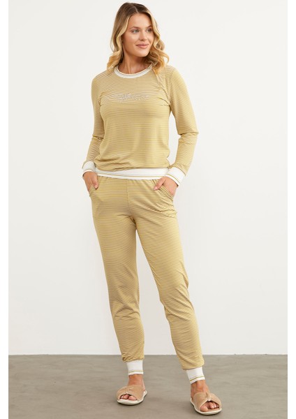 Çizgili Sıfır Yaka Pijama Takım - Hardal fiyatları