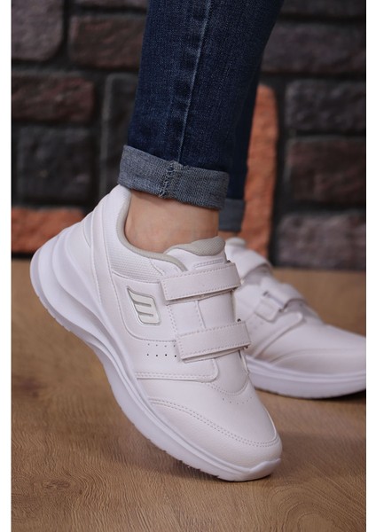 232-1307 Comfort Taban Cırtlı Cilt Kadın Sneaker