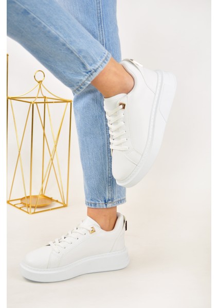 Gold Detaylı Bağcıklı Rahat Beyaz Sneaker Spor Ayakkabı fırsatları