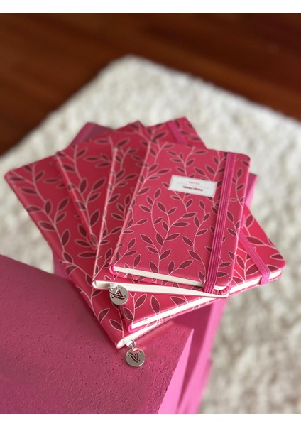 Venzi Art Sert Kapak Vegan Deri 192 Sayfa A6 80GR. Noktalı Defter