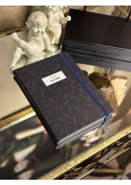Venzi Art Sert Kapak Vegan Deri 192 Sayfa A5 80GR. Noktalı Defter