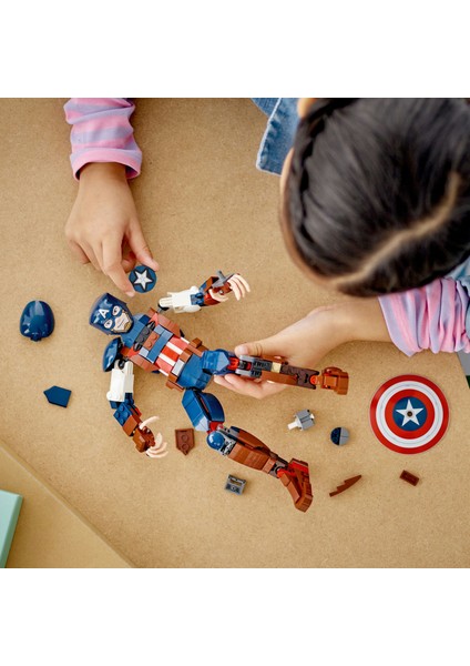 LEGO® Marvel Kaptan Amerika Yapım Figürü 76258 - Süper Kahraman Seven 8 Yaş ve Üzeri Çocuklar için Tam Eklemli Süper Kahraman Yaratıcı Oyuncak Yapım Seti (310 Parça)