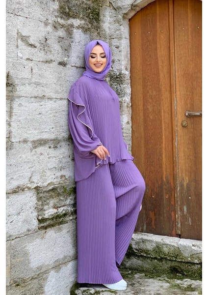 Piliseli Fırfırlı Şerit Detaylı Bisiklet Yaka Bluz 2627 Lila
