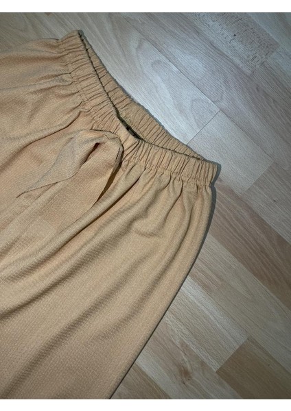 Kadın Beli Lastikli Bol Paça Oversize Bürümcük Kumaş Uzun Hardal Pantolon