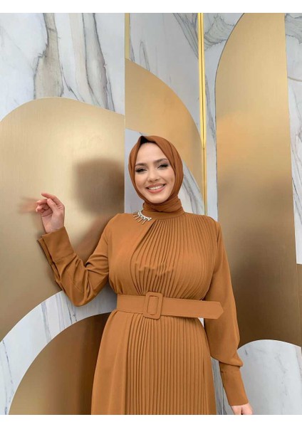 Bym Yaka Taşlı Tek Taraf Pilise Detay Kemerli Elbise 3825 Taba fırsatları
