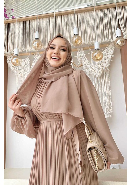 Bym Piliseli Kat Kat Detaylı Astarlı Elbise 3836 Vizon fırsatları