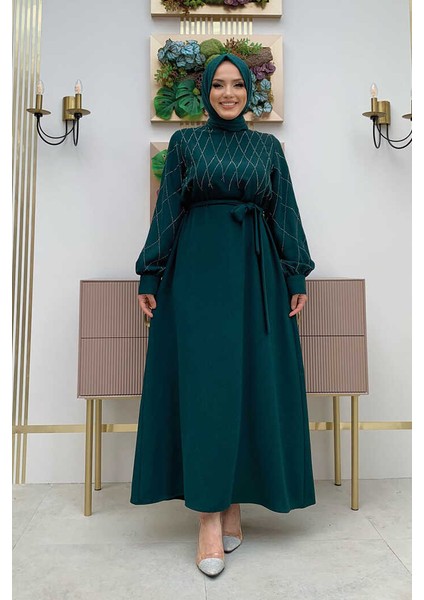 Bym Taş Işlemeli Kuşaklı Elbise 3830 Zümrüt