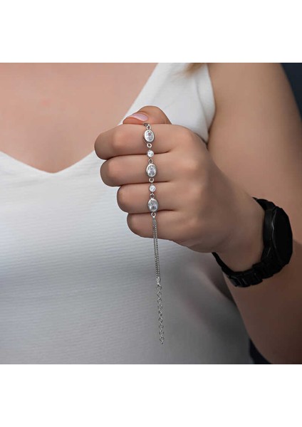 Gümüş Oval Taşlı Kadın Bileklik fiyatları