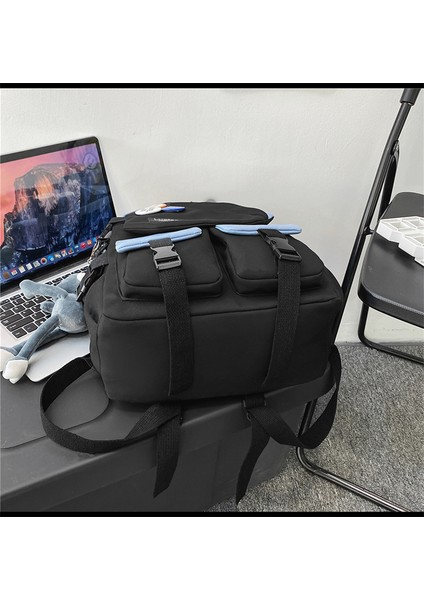 Büyük Kapasiteli Sırt Çantası (Yurt Dışından) modelleri