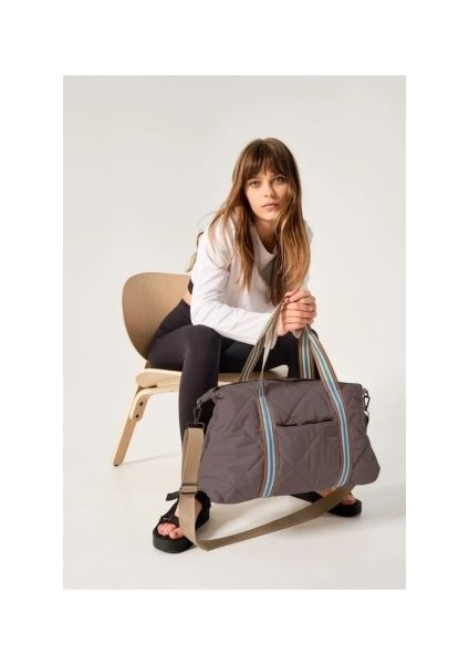 Renk Seçenekli Şık Kadın Spor Seyahat Çantası BZN6034