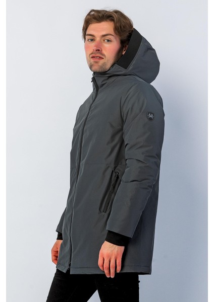 Erkek Regular Fit Kapüşonlu Fermuarlı Çok Cepli Kışlık Klasik Mont modelleri