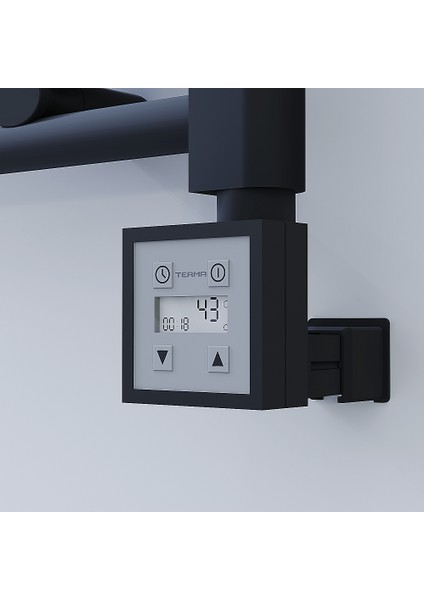 Haiti Elektrikli Havlupan 600X800 Düz Siyah Mat (Ktx3 Termostat) 300 Watt Spiral Kablolu