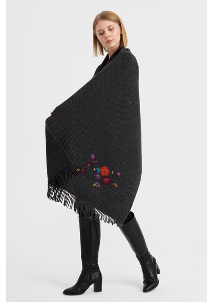 Kadın Triko Pirinç Örgü Işlemeli Yün Şal K.füme fiyatları